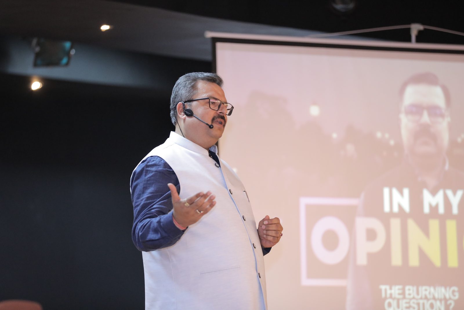 Manu Gaur President, Taxpayers Association of Bharat (TAXAB) delivered a Talk on the ill-effects of overpopulation at DIT & IMS University