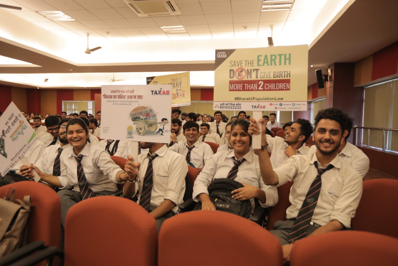 Manu Gaur, National President of TAXAB, addressing an audience